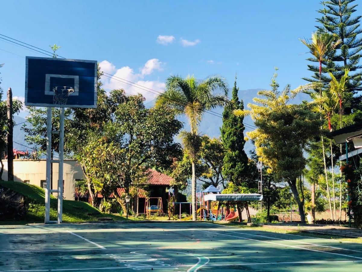 阿尔法会议酒店度假村 普卡 外观 照片